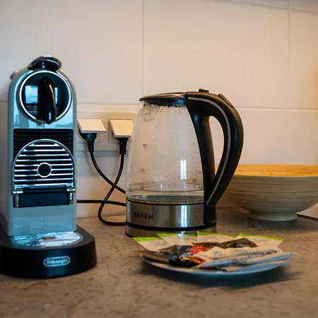 Praga - Workspace, Balcony And Parking By Rentujemy *