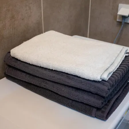 Praga - Workspace, Balcony And Parking By Rentujemy *