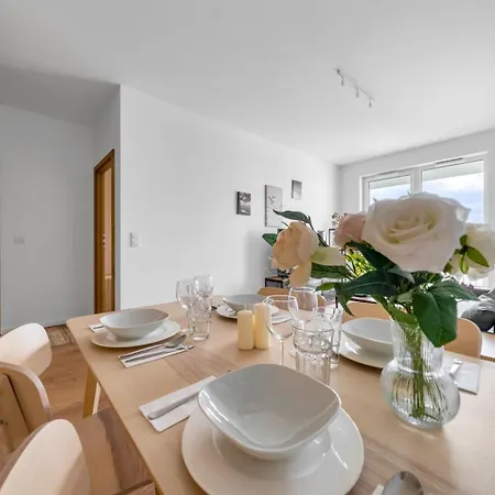 Apartament Praga - Workspace, Balcony And Parking By Rentujemy *