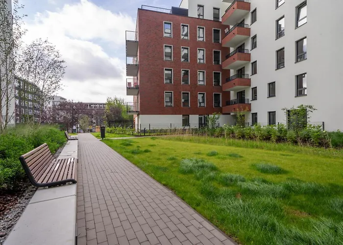 Praga - Workspace, Balcony And Parking By Rentujemy Warschau