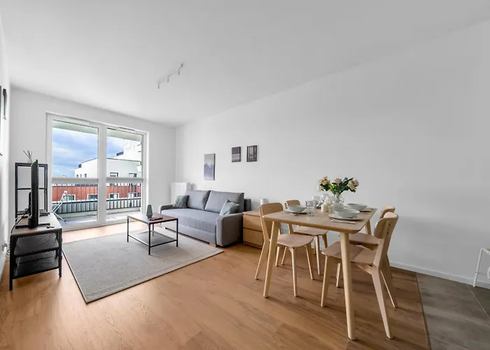 Praga - Workspace, Balcony And Parking By Rentujemy 바르샤바