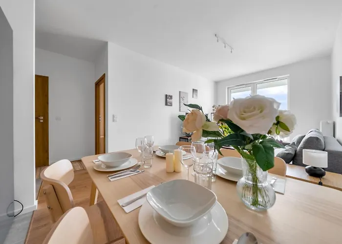 Appartement Praga - Workspace, Balcony And Parking By Rentujemy *