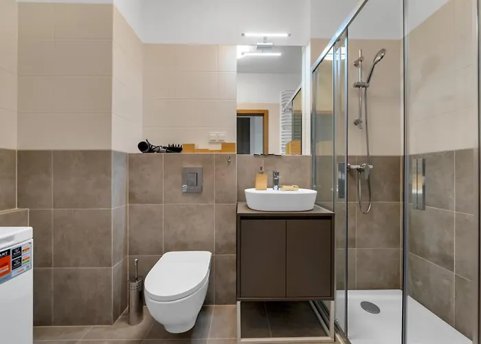 Praga - Workspace, Balcony And Parking By Rentujemy 바르샤바