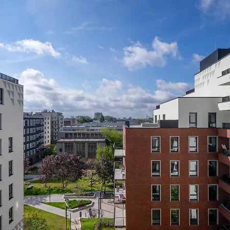 Apartment Praga - Workspace, Balcony And Parking By Rentujemy *
